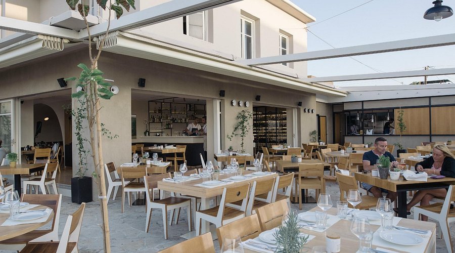 chania restaurants with a view